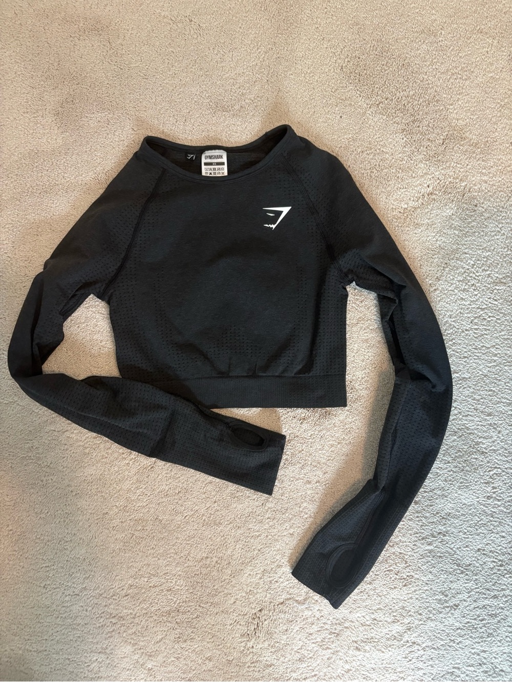 Gymshark Black Seamless Long-Sleeve Cropped Crew Sweater